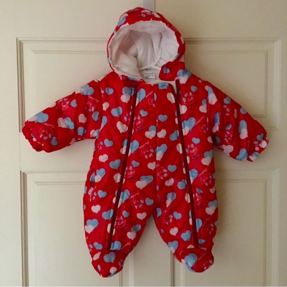 Infant Size (0-3M) Baby Bunting Snowsuit Red White Hearts Double Zipper Hooded